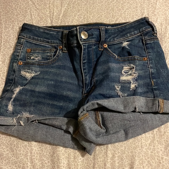 American Eagle shorts - Picture 2 of 4